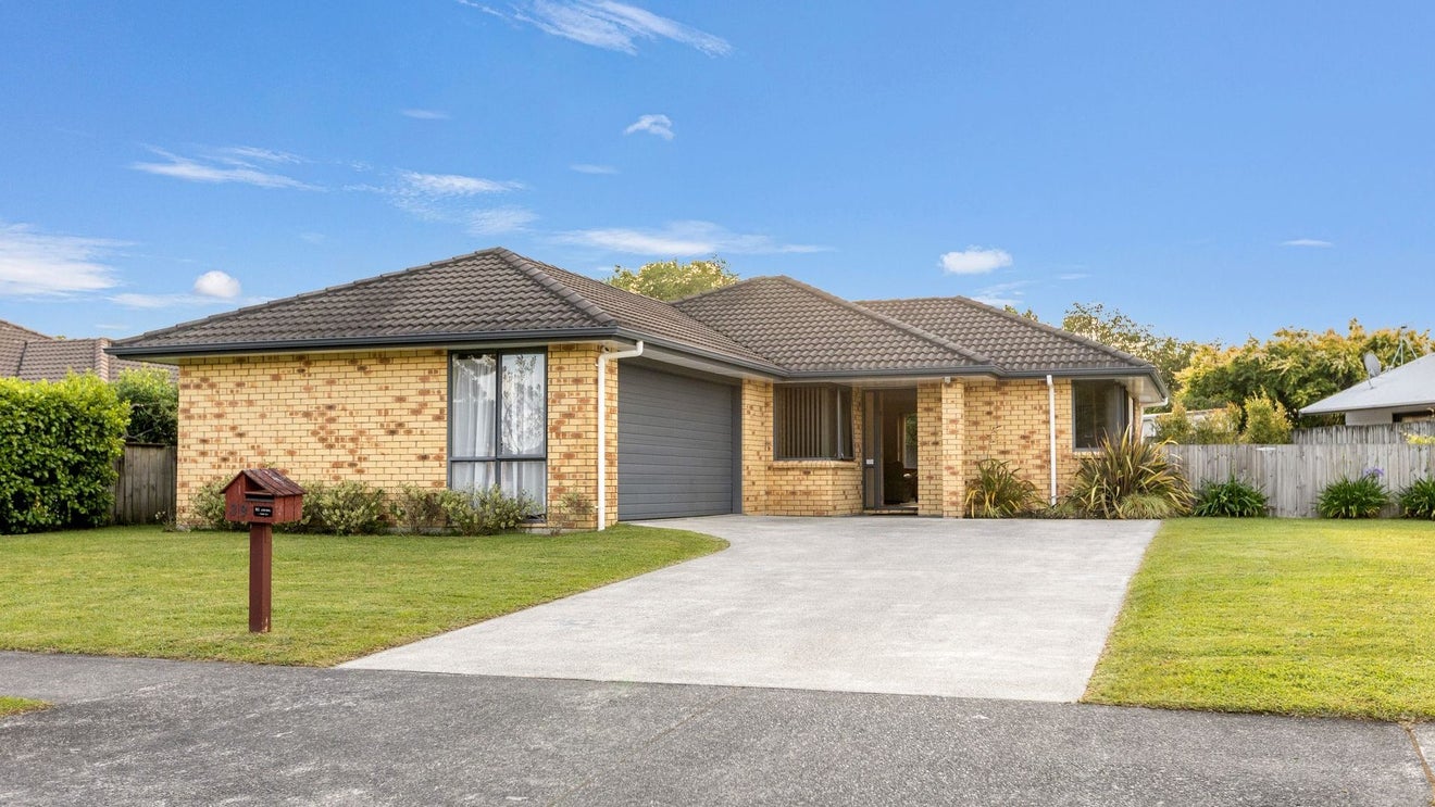 39 Riverholm Drive, Mangakakahi, Rotorua - Carousel 1