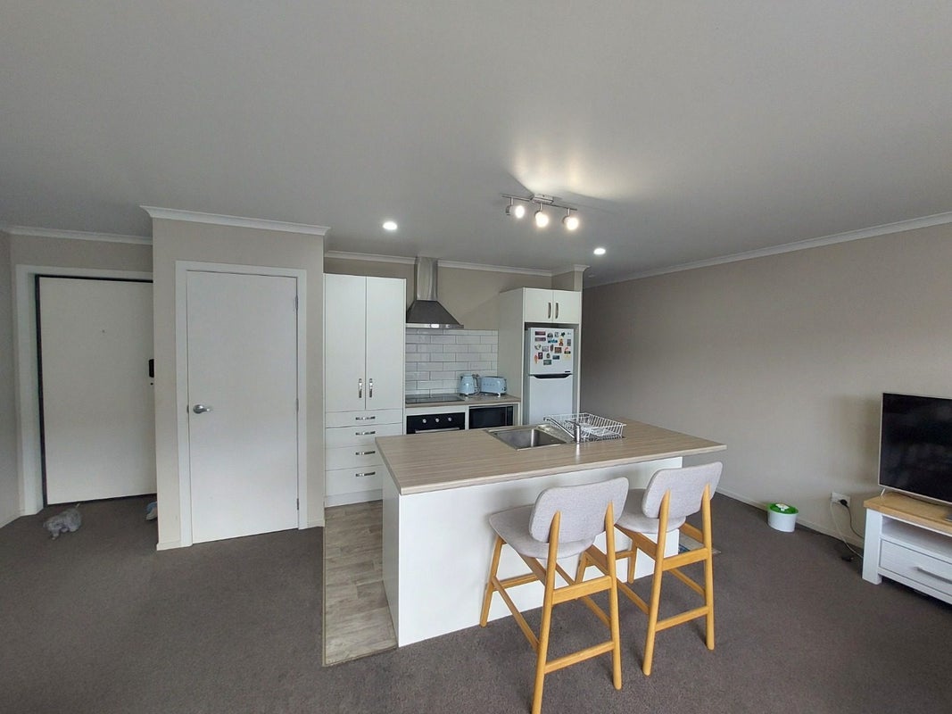 3/188 Ulster Street, Whitiora, Hamilton - Carousel 2