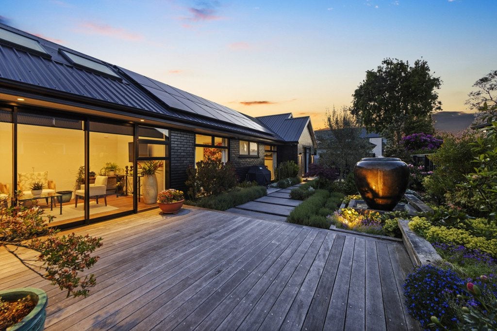 17 Lees Road, Strowan, Christchurch - Carousel 1