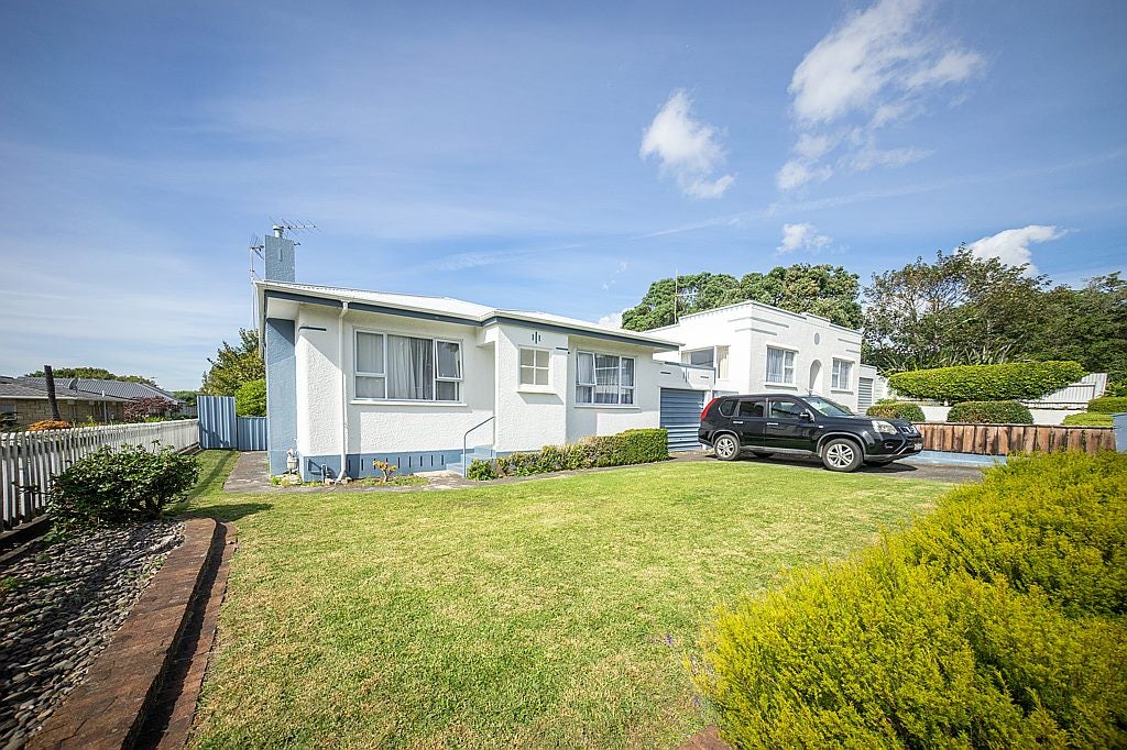 45 Mangorei Road, Strandon, New Plymouth - Carousel 1