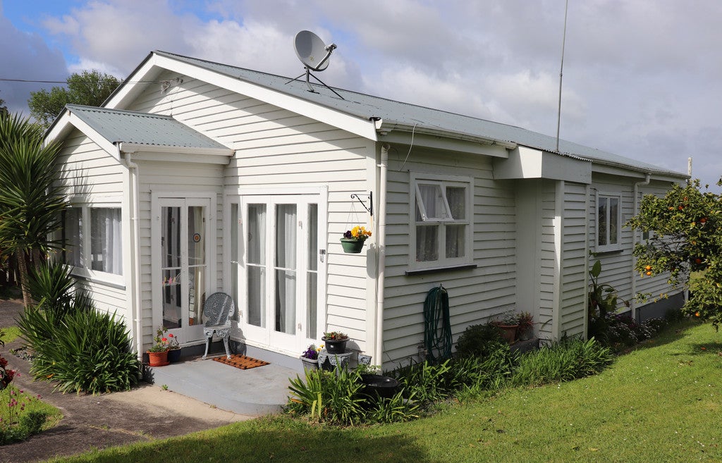 73 Russell Road, Huntly, Huntly - Carousel 2