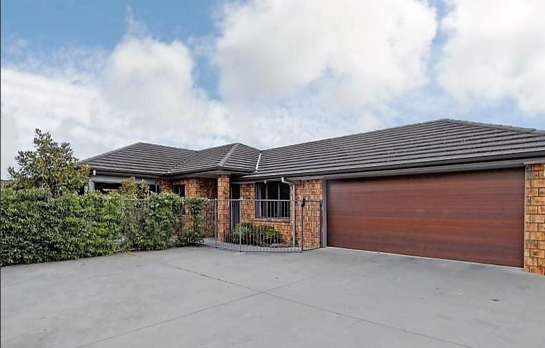 36A Alfred Street, Fairfield, Hamilton - Carousel 1