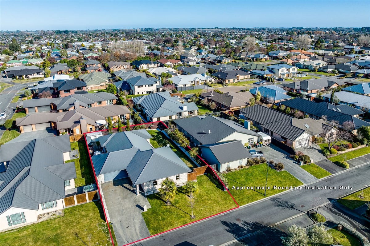 3 Felicitas Grove, Aidanfield, Christchurch - Carousel 22