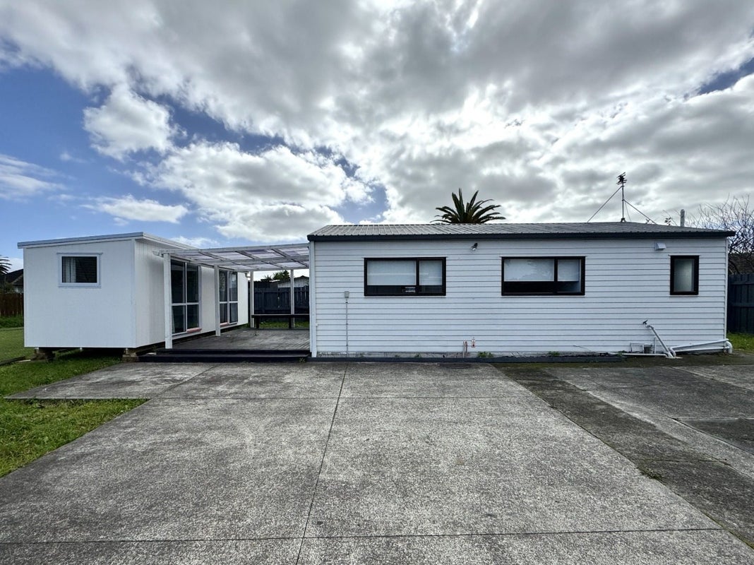 222 East Tamaki Road, Otara, Auckland - Carousel 1