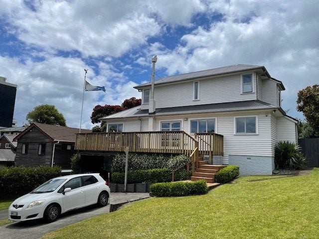 1/20 Bracken Avenue, Epsom, Auckland - Carousel 1