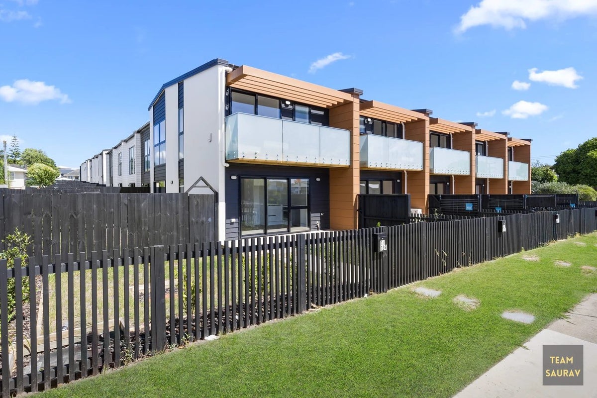 6/108 Mahia Road, Manurewa, Auckland - Carousel 2