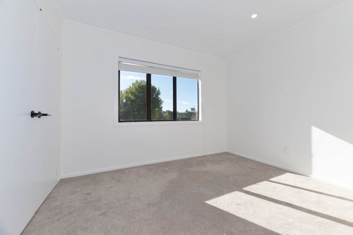 11 Randal Place, Bayview, Auckland - Carousel 17