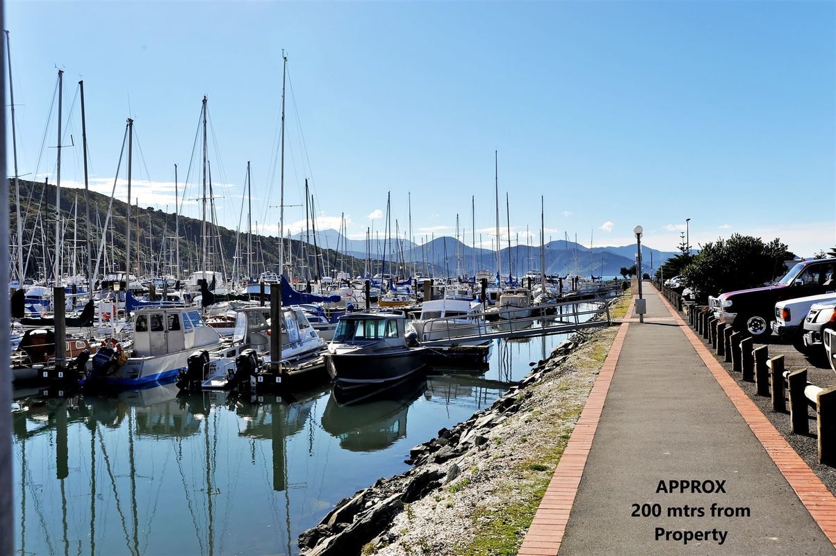 44 Beach Road, Waikawa, Picton - Carousel 2