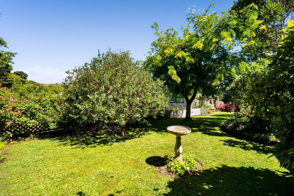 4 Bronte Place, Whalers Gate, New Plymouth - Carousel 34
