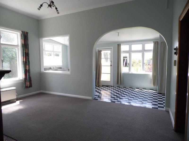25 Johnston Street, Foxton, Foxton - Carousel 1