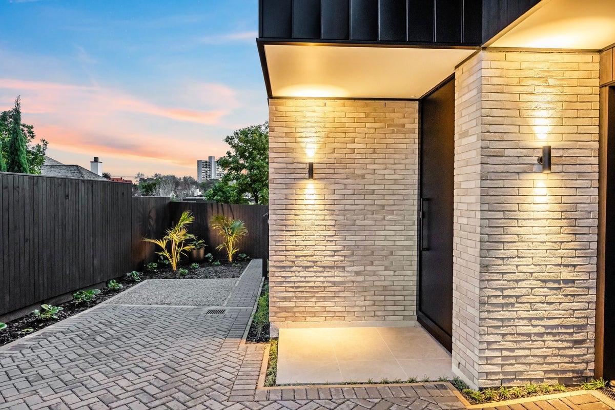 32B Upland Road, Remuera, Auckland - Carousel 2