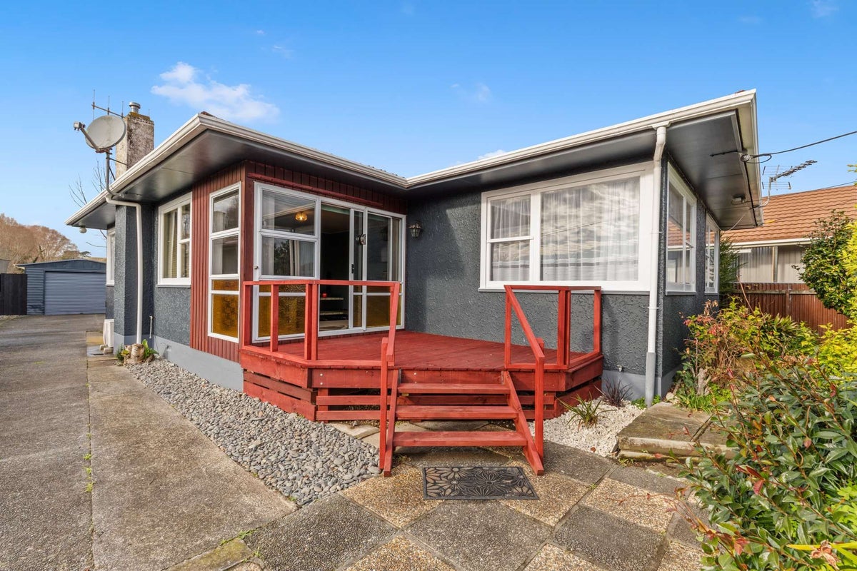 176 Ikitara Road, Whanganui East, Whanganui - Carousel 1