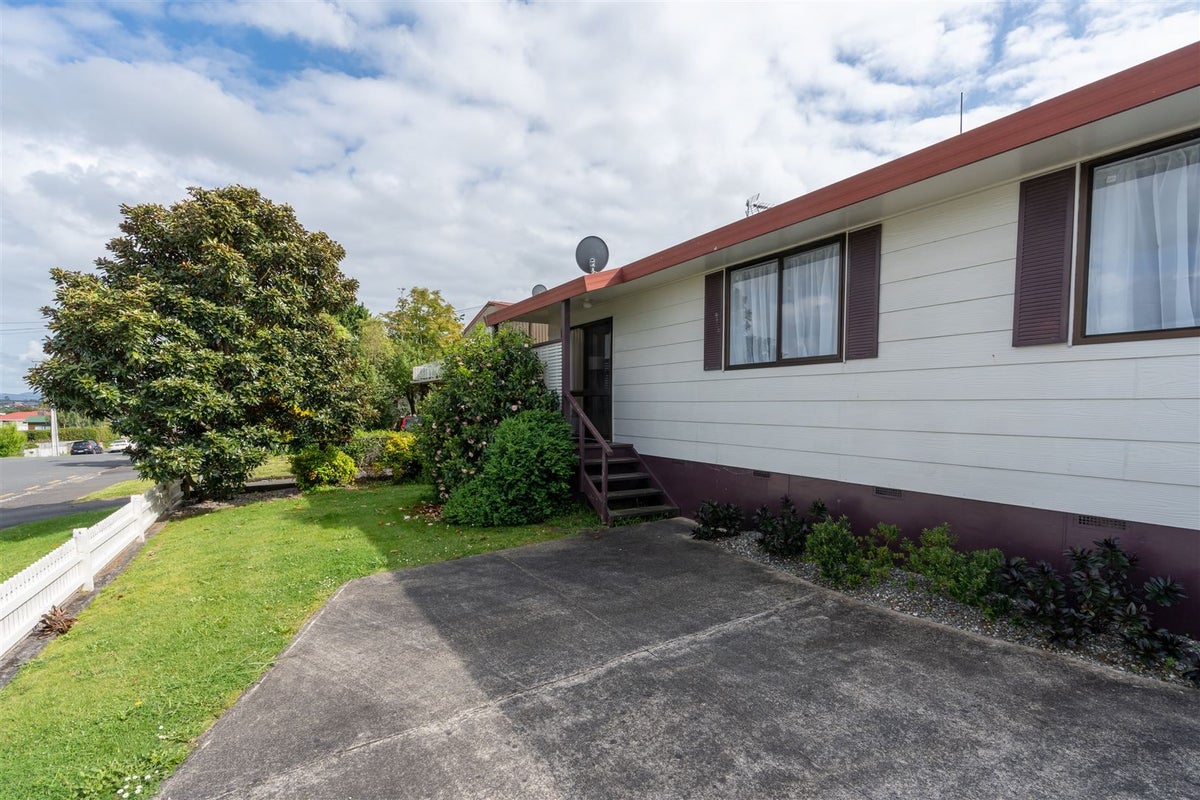 10A Waimarie Street, Nawton, Hamilton - Carousel 13