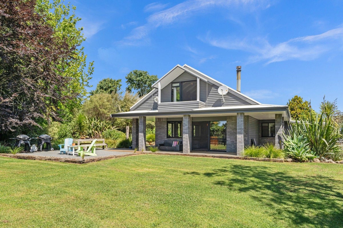 19 Revelry Lane, Whangarei - Carousel 1