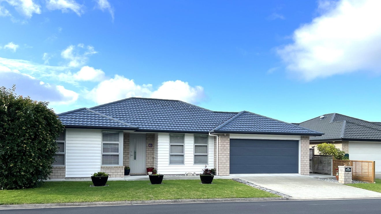 17 Schooner Avenue, Snells Beach, Snells Beach - Carousel 1