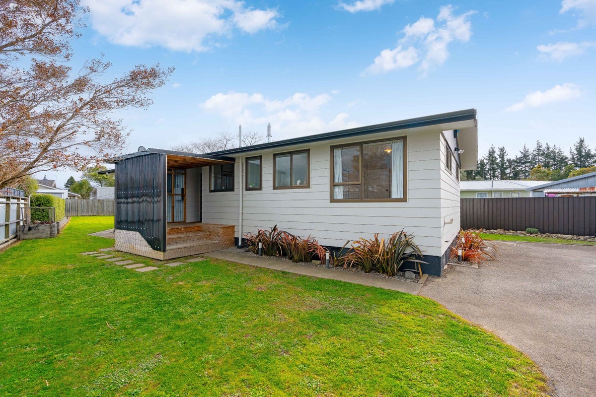 11 Atkinson Street, Masterton, Masterton - Carousel 16