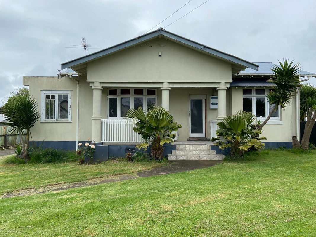 21 Driver Road, Mangere East, Auckland - Carousel 2