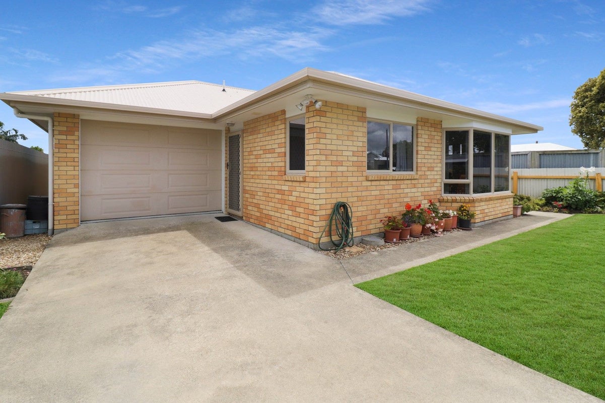 19 Waverley Street, Elgin, Gisborne - Carousel 1