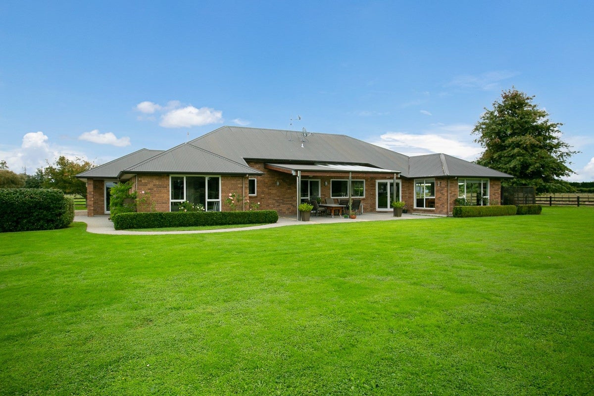 724B Bruntwood Road, Tamahere, Hamilton - Carousel 1