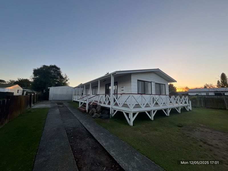 17 Landscape Drive, Ngongotaha, Rotorua - Carousel 1