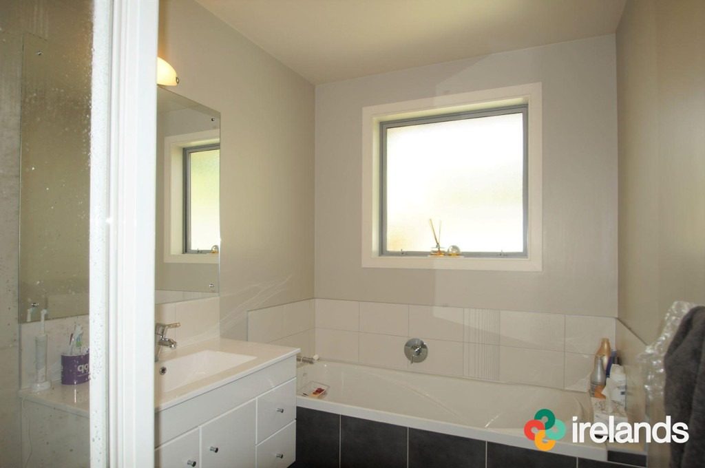 27A Hillier Place, Spreydon, Christchurch - Carousel 11