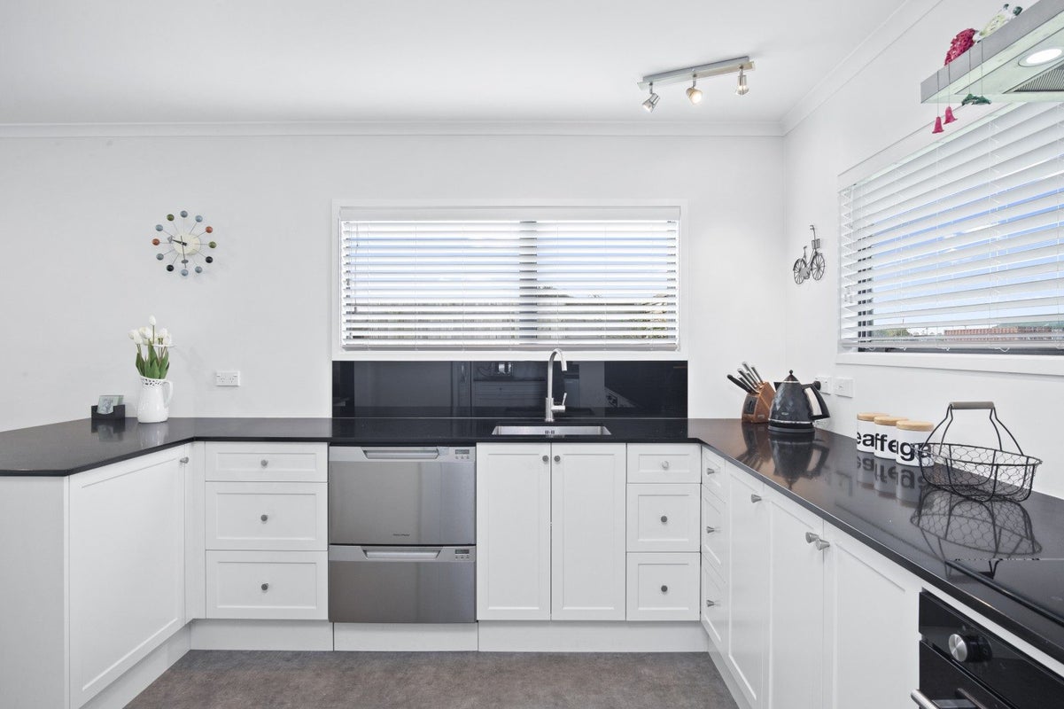 104 Patumahoe Road, Patumahoe, Pukekohe - Carousel 2