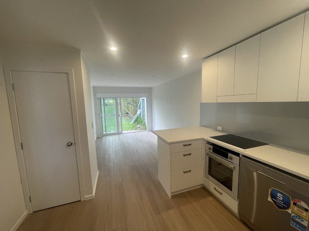 5/30 Kimberley Road, Epsom, Auckland - Carousel 1