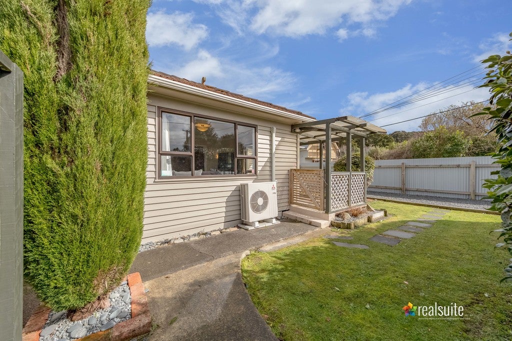 23B Gibbs Crescent, Wainuiomata, Lower Hutt - Carousel 24