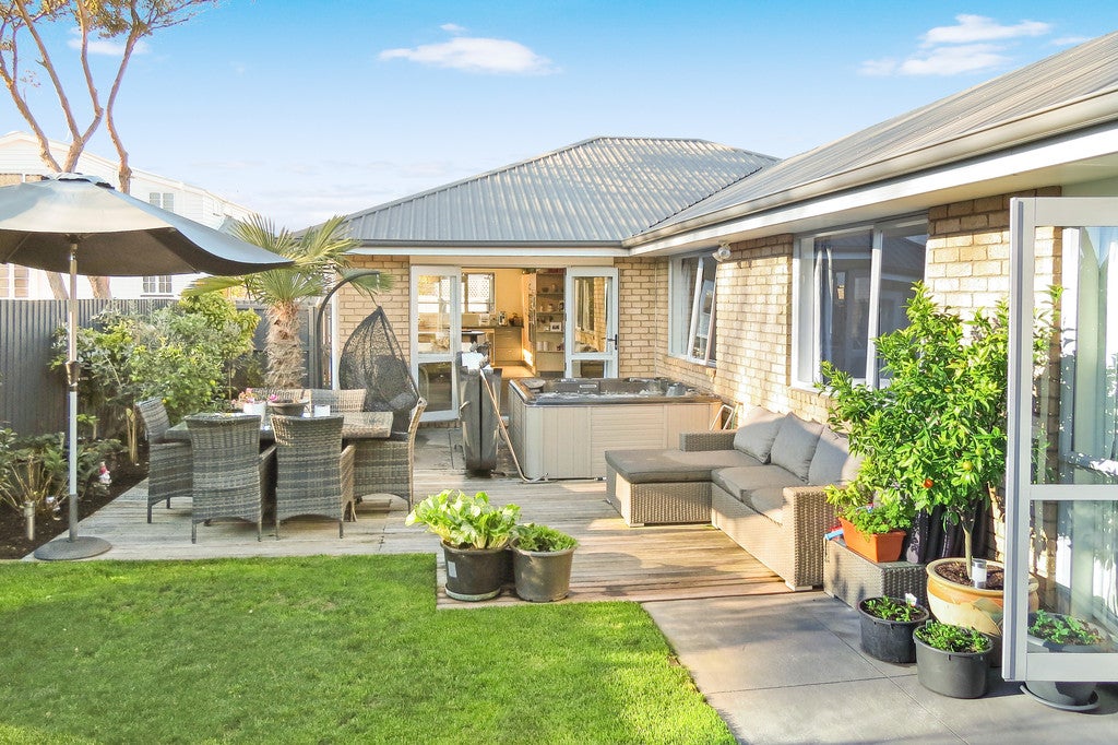 137A Wilsons Road South, Saint Martins, Christchurch - Carousel 1