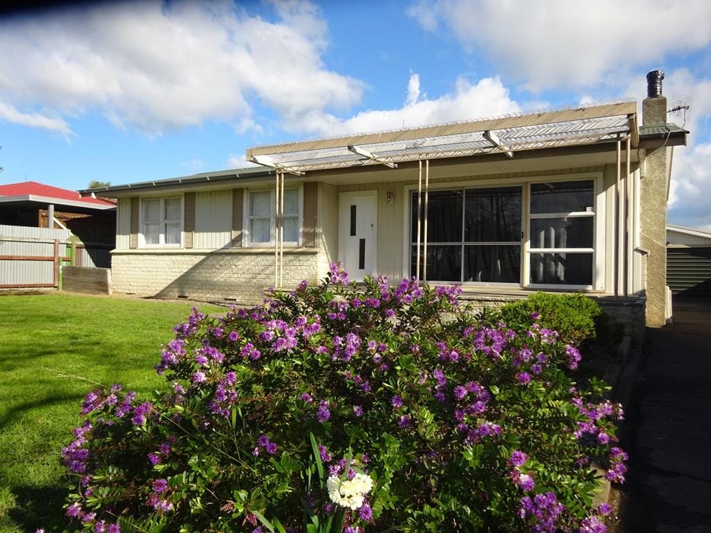 47 Peterhead Avenue, Flaxmere, Hastings - Carousel 2