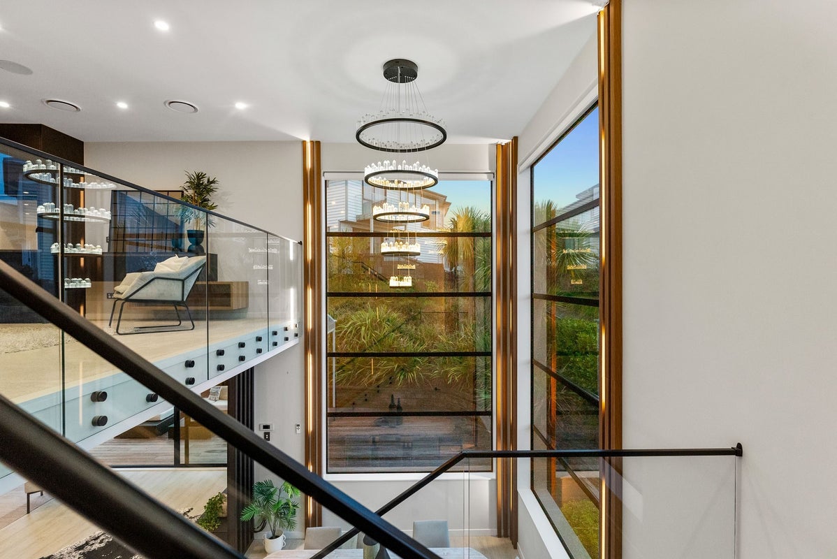 10 Keel Street, Long Bay, Auckland - Carousel 2