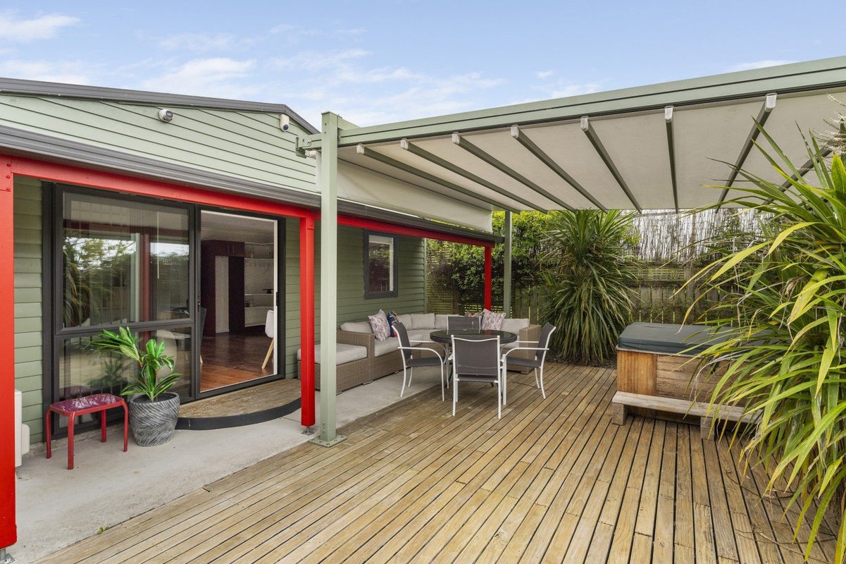 49 Tame Porati Street, Manakau, Levin - Carousel 1