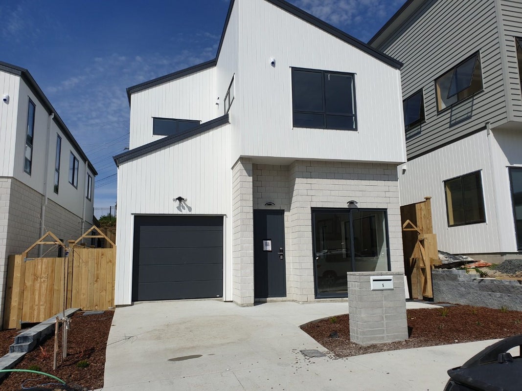 5 Kea Road, Silverdale, Silverdale - Carousel 1