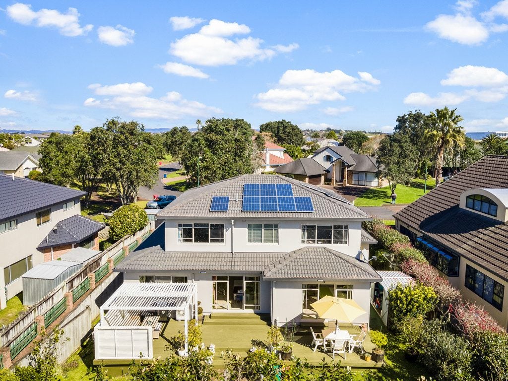 21 Connemara Court, West Harbour, Auckland - Carousel 39