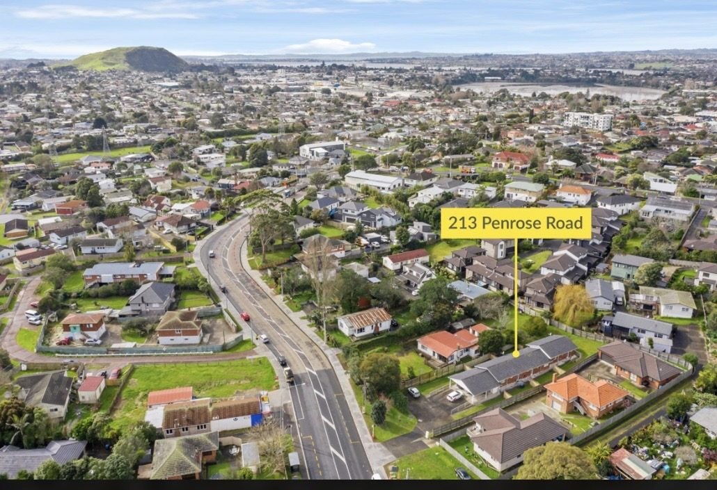 3/213 Penrose Road, Mount Wellington, Auckland - Carousel 1