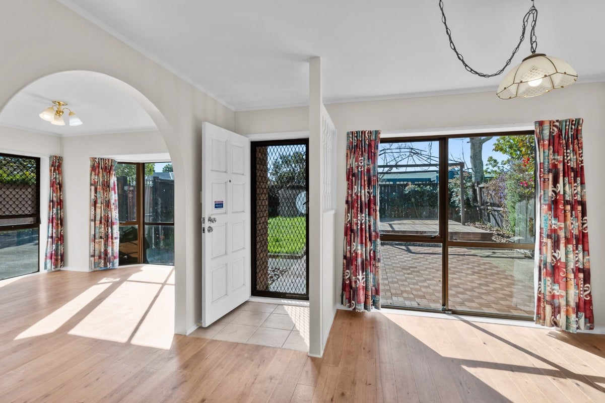 28 Marewa Road, Greenlane, Auckland - Carousel 2