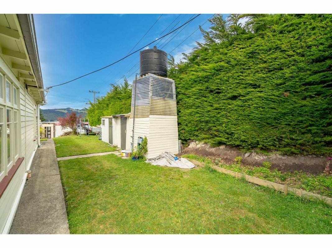 2 Stephenson Street, Warrington, Waikouaiti - Carousel 19