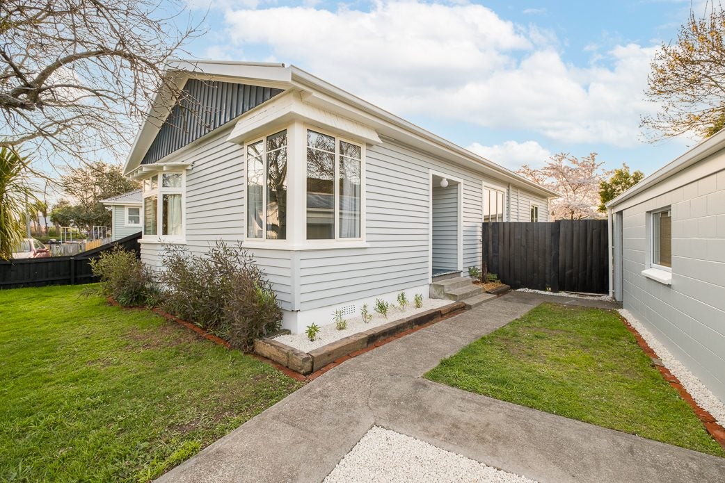 6 Glynne Crescent, Spreydon, Christchurch - Carousel 2