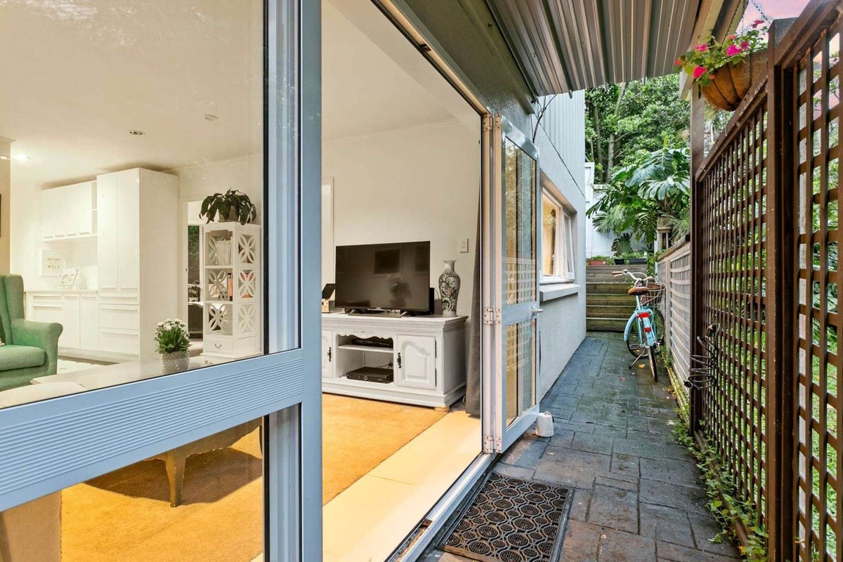 2/80 St Marys Road, Ponsonby, Auckland - Carousel 1