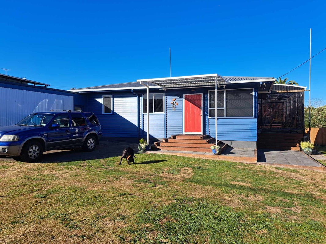 33 Wharenui Road, Owhata, Rotorua - Carousel 1