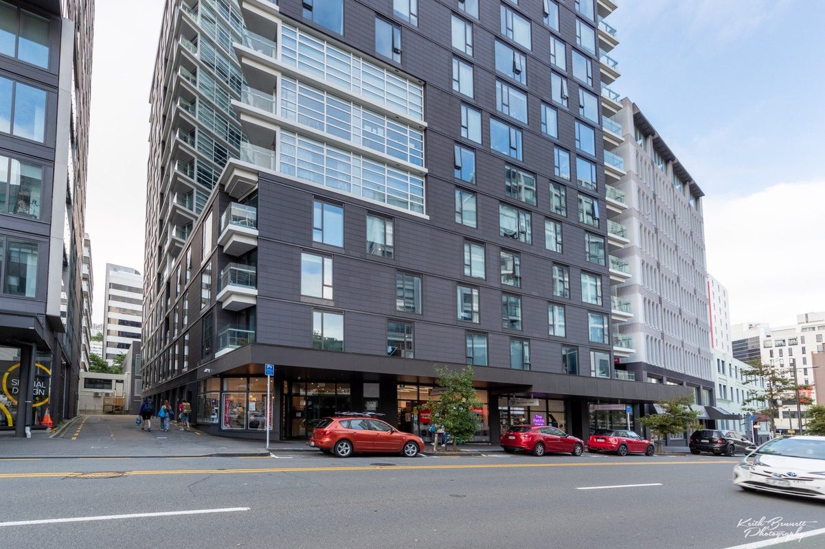 W706/160 Victoria Street, Te Aro, Wellington - Carousel 1