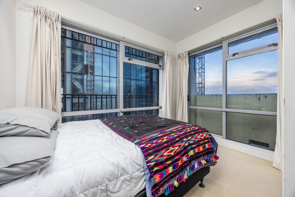 21B/16 Gore Street, Auckland Central, Auckland - Carousel 2