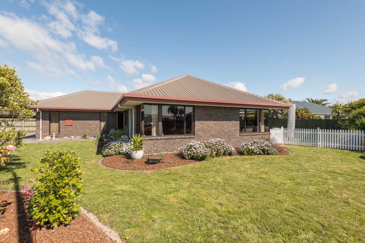 88 Aldinga Avenue, Stoke, Nelson - Carousel 1