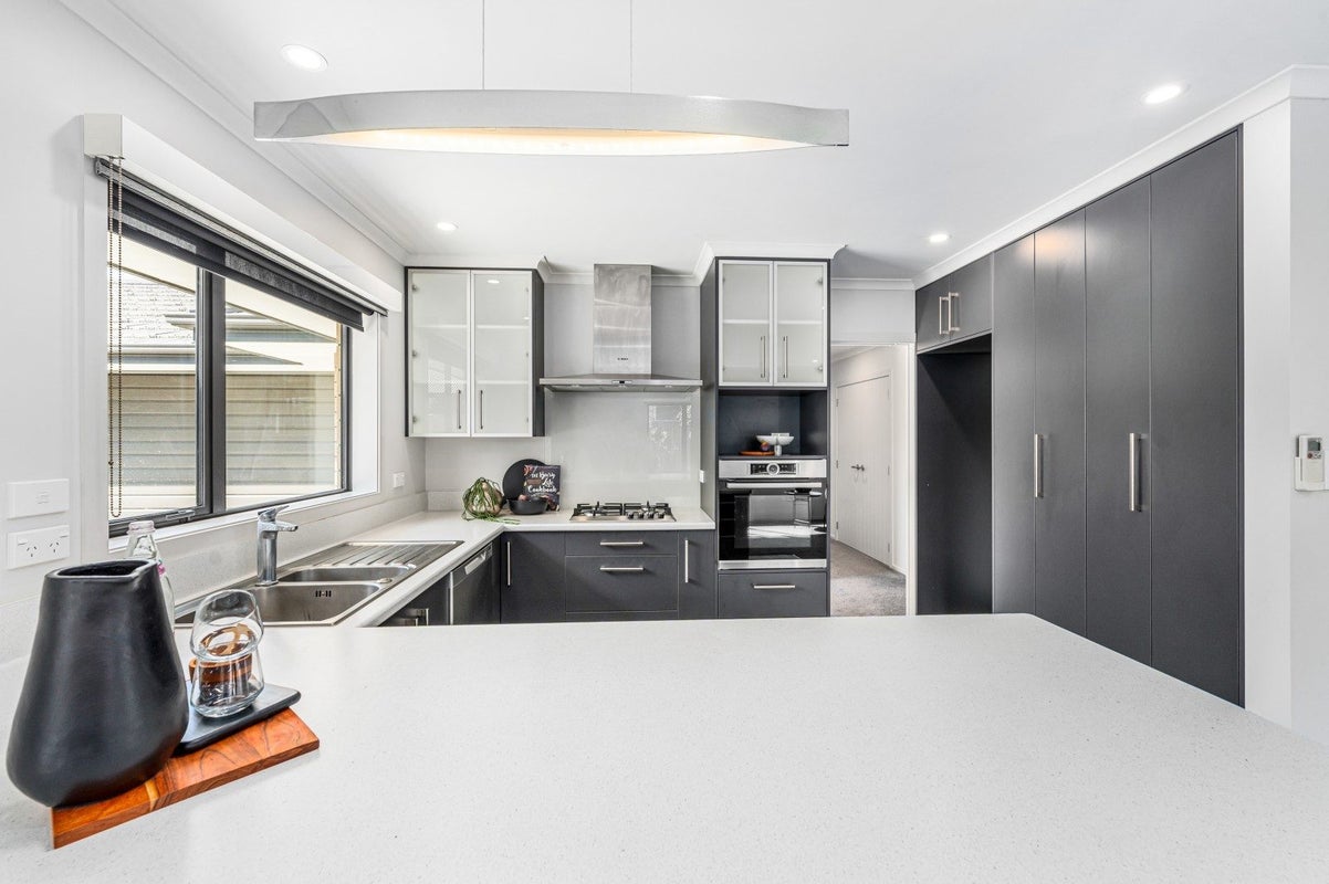 151 James Line, Kelvin Grove, Palmerston North - Carousel 2