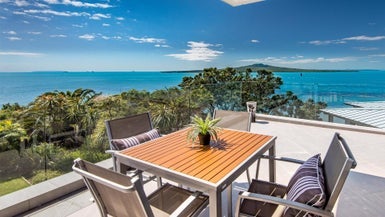 40 Seacliffe Avenue, Belmont, Auckland - Carousel 1