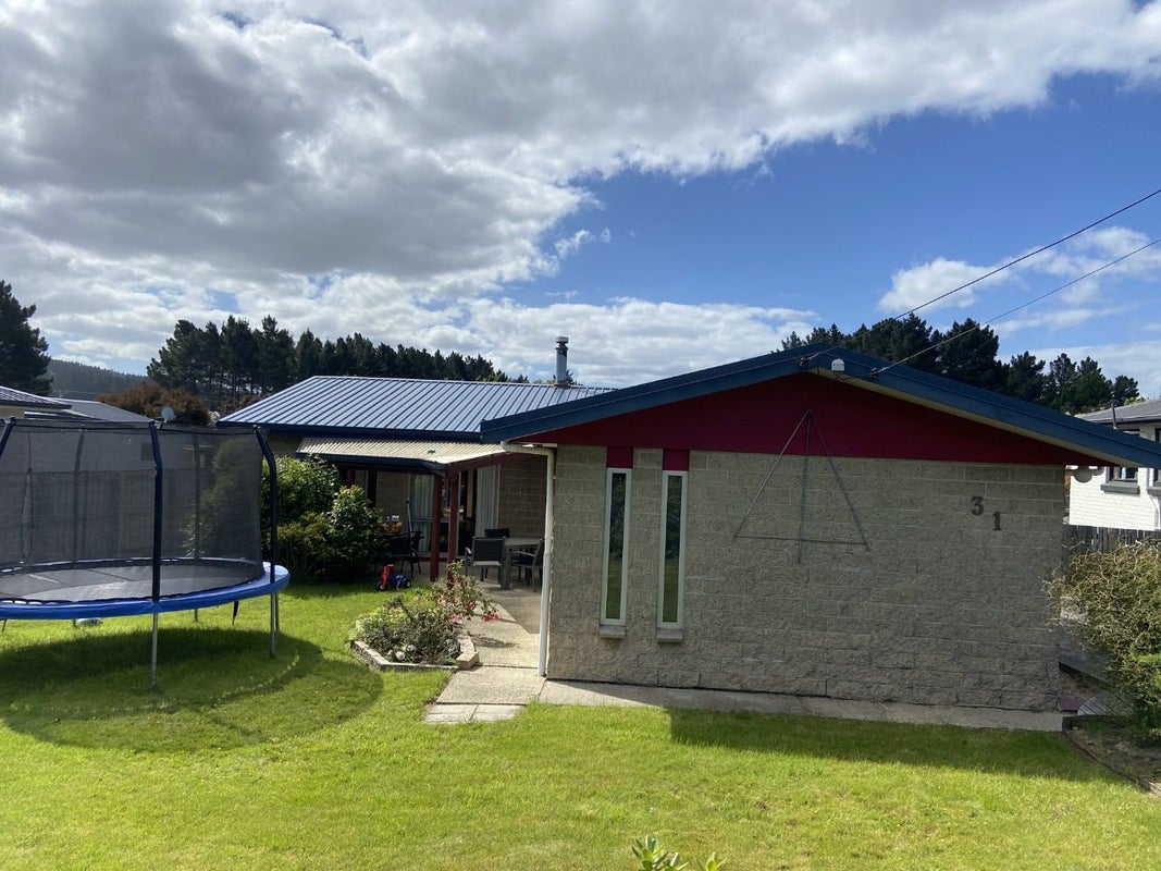 31 DELTA DRIVE, Waldronville, Dunedin - Carousel 1