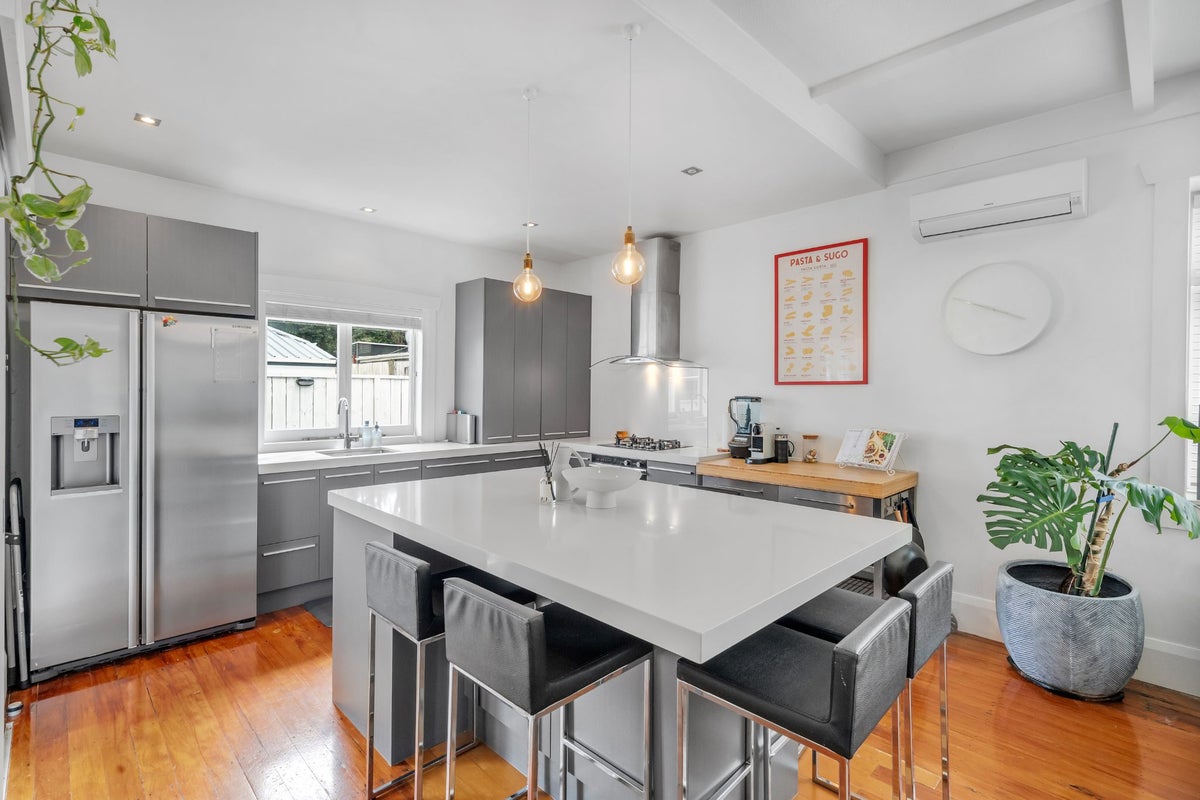 69 Rockfield Road, Penrose, Auckland - Carousel 2