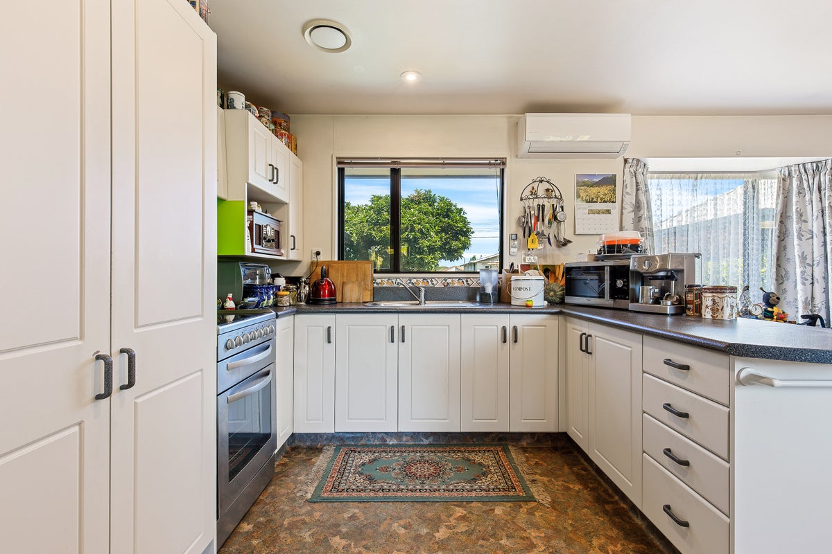 32 Wrights Road, Addington, Christchurch - Carousel 2
