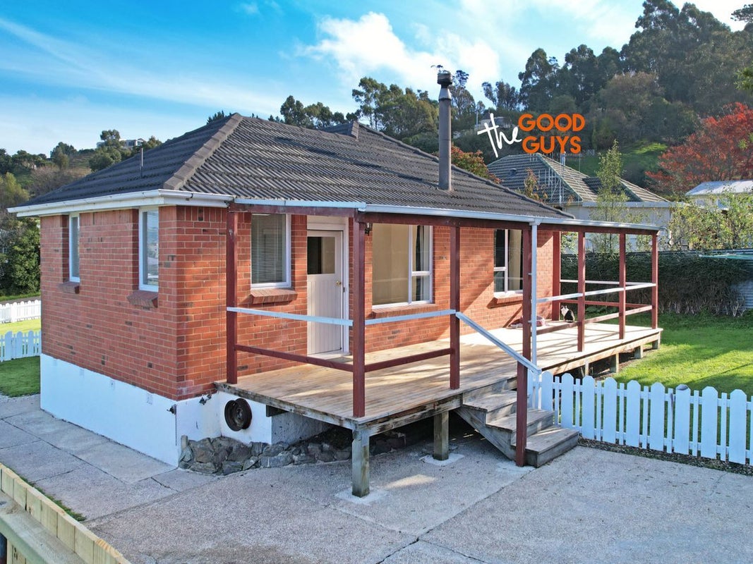 16 Spruce Street, Oamaru North, Oamaru - Carousel 1
