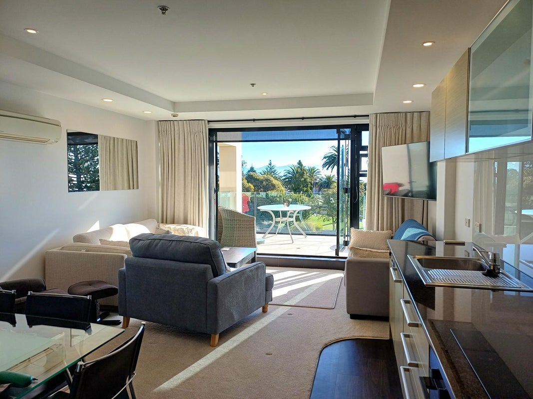 210/623 ROCKS ROAD, MOANA, NELSON - Carousel 1